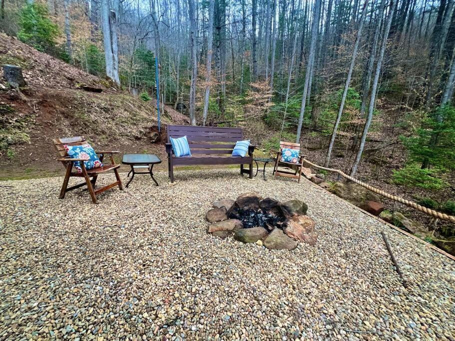 Private Mtn Love Shack W/ Fast Wifi, Bbq & View フランクリン エクステリア 写真